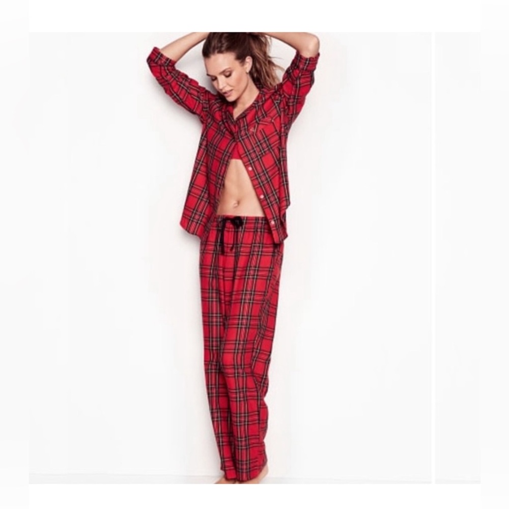 NWT VICTORIA'S SECRET RED PLAID FLANNEL COZY SOFT PAJAMA SET RELAXED size: XS